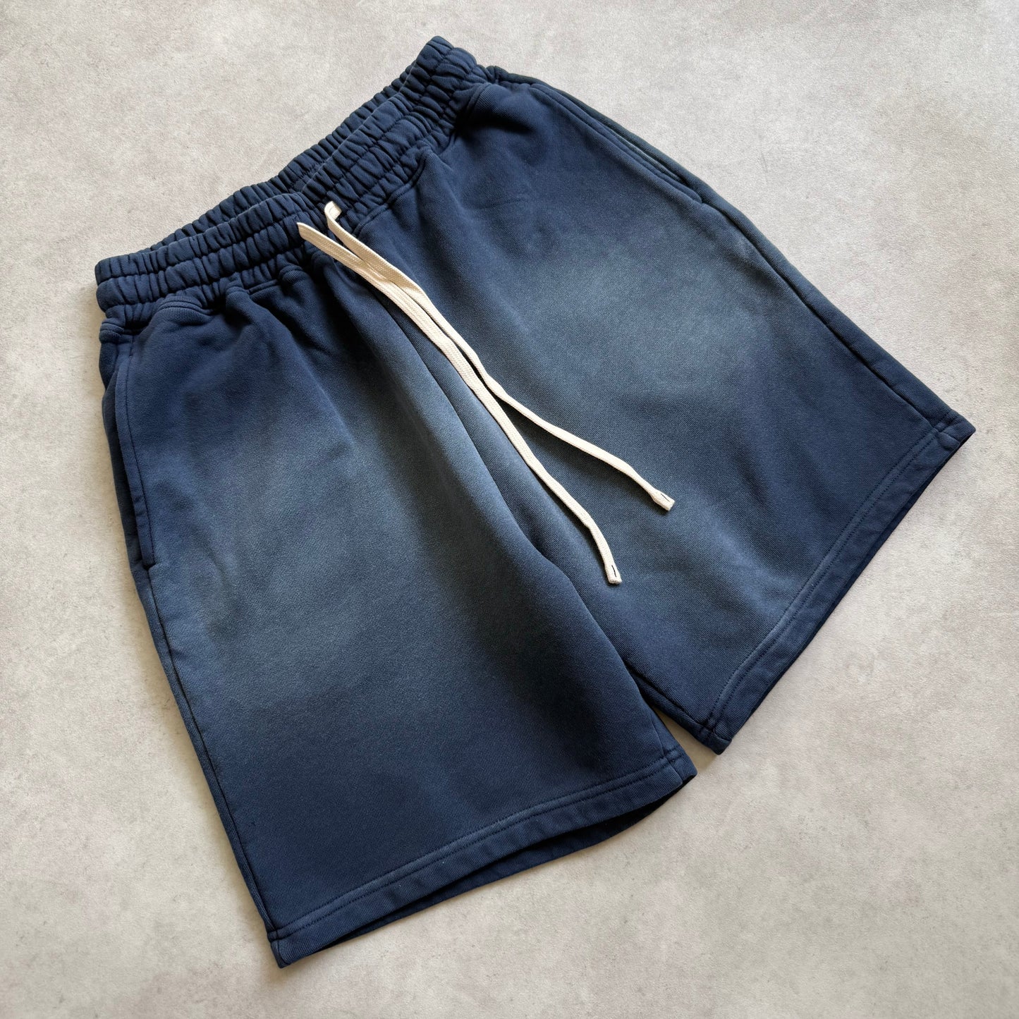SUN-FADE SHORTS (NAVY)