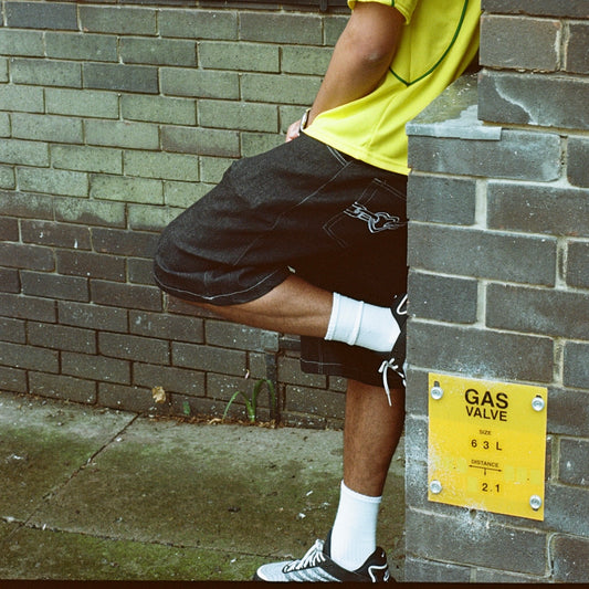 CHAIN JORTS (BLACK)