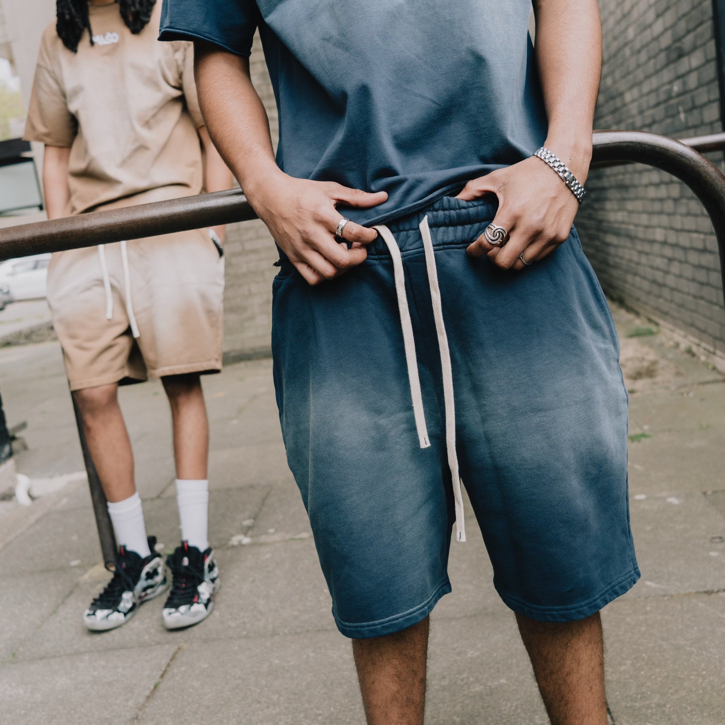 SUN-FADE SHORTS (NAVY)